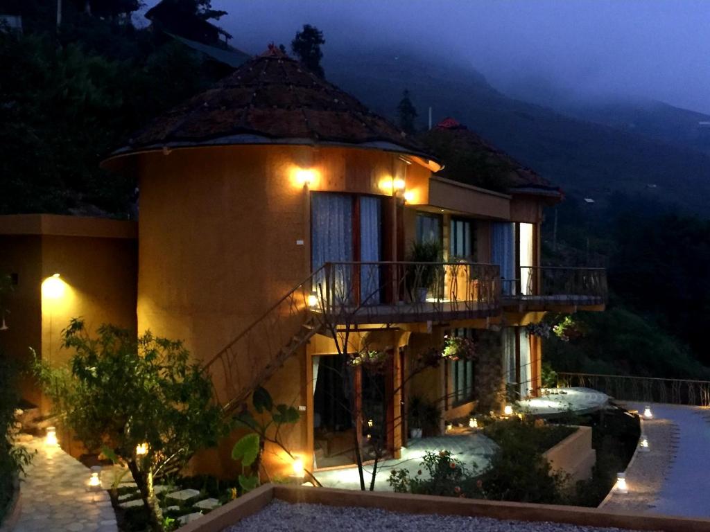 Sapa Clay House – Mountain Retreat