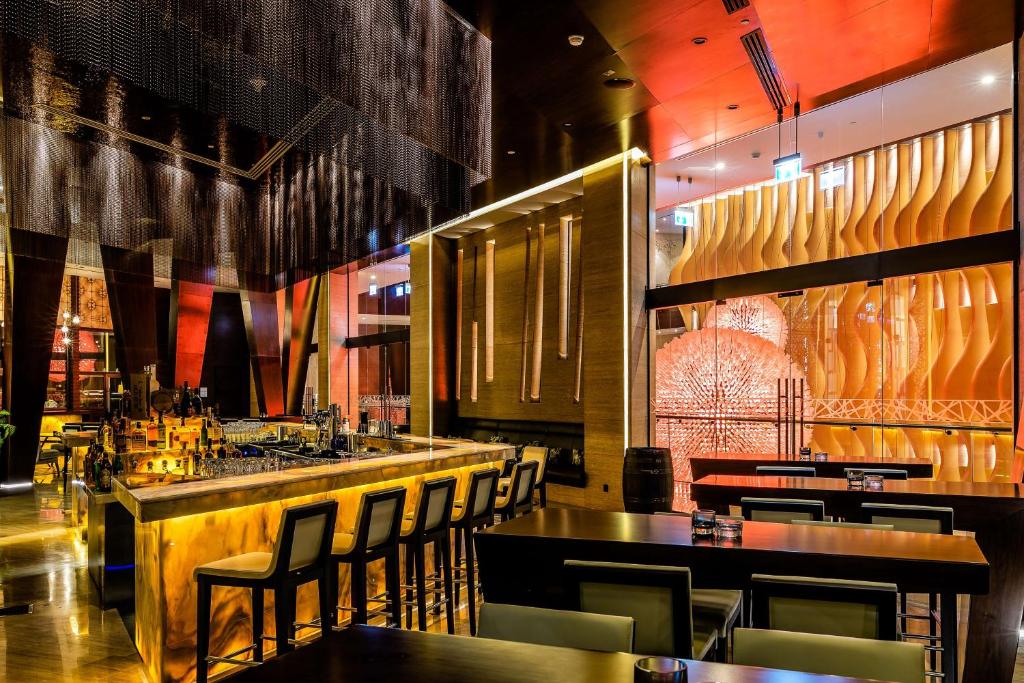Pub/Lounge