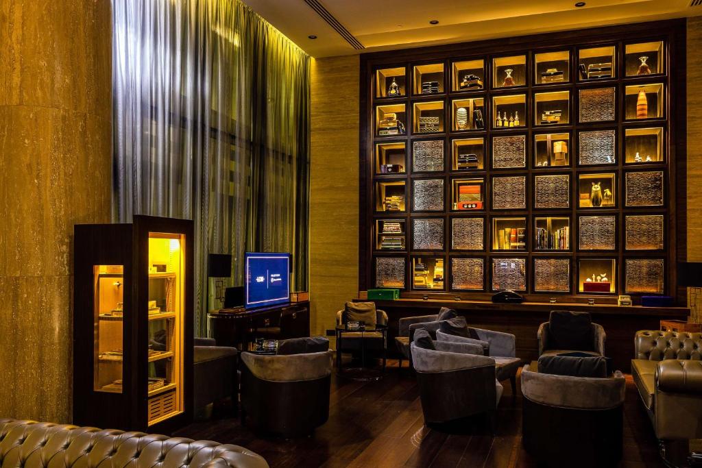 Pub/Lounge