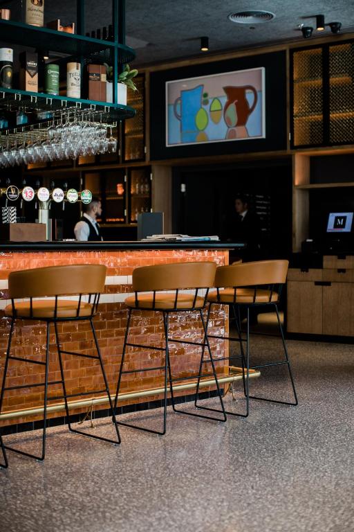 Bar/lounge