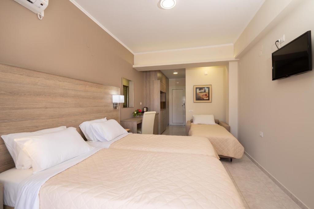Diamanto Complex — Hotel rooms in Karavomylos, Ionian Islands