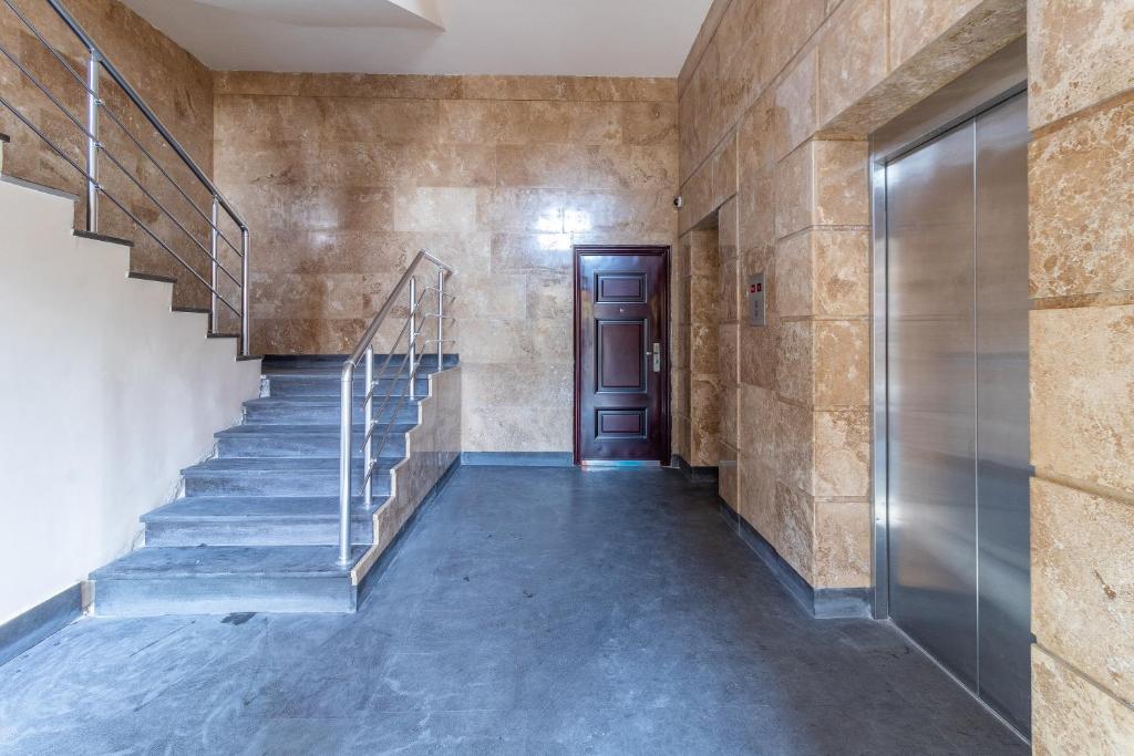 Stay Inn apartments at Buzand 13 street photo