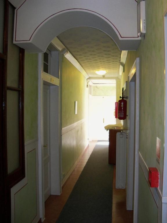 Hotel Eden photo
