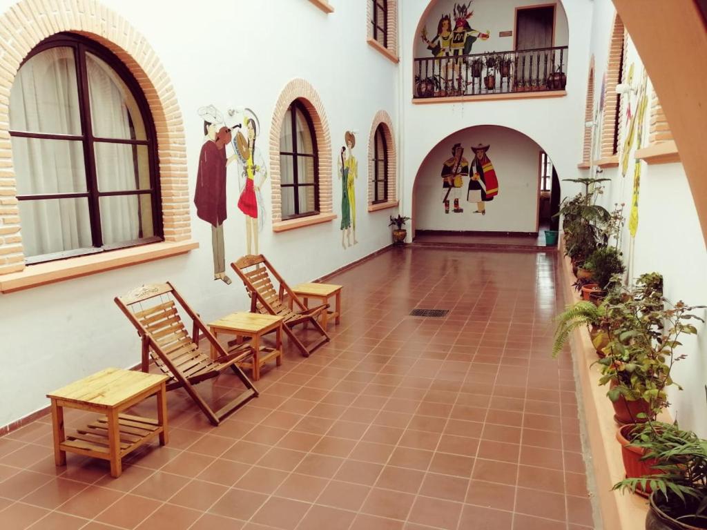 Casa Treveris - Non profit Hostel - 2