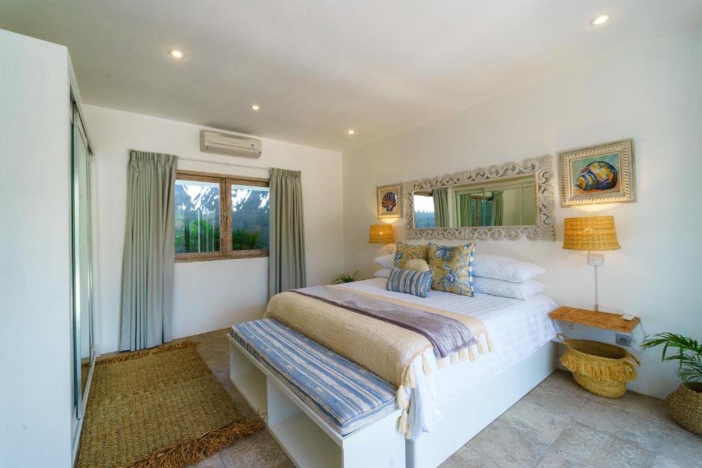 Sunyi Villas photo