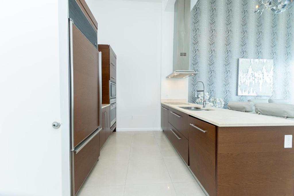 ICON TOWER MIAMI 5* Main image 1