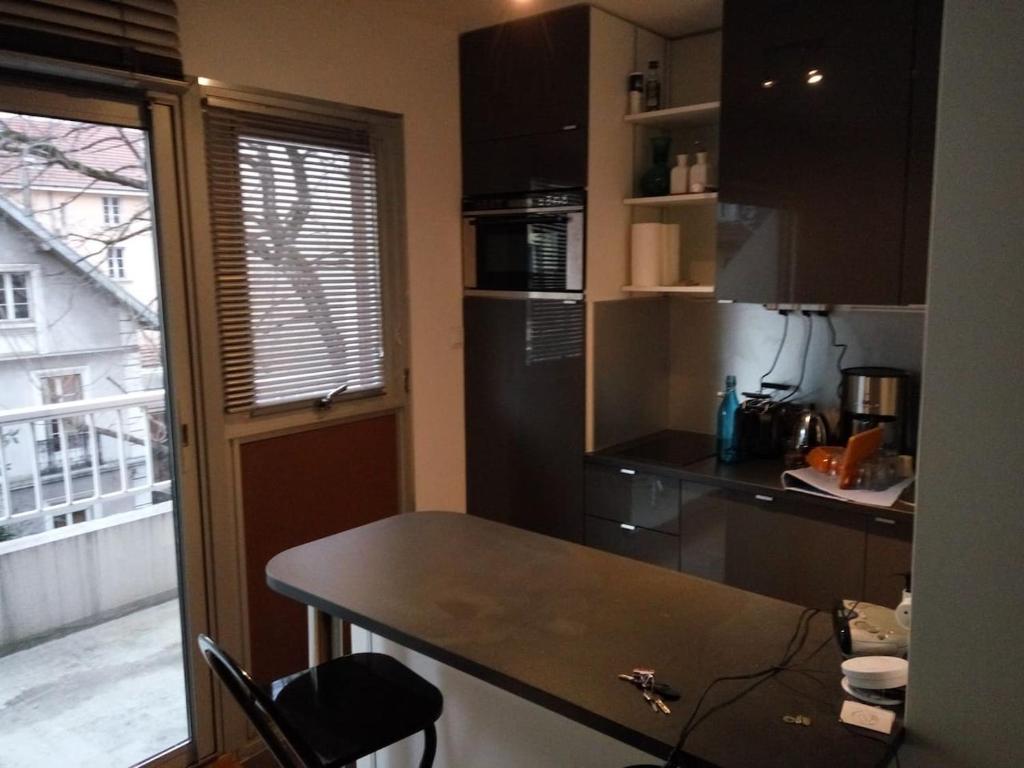 Appartement 2 pieces 40 m2, dans hyper centre, avec piscine au rez de chaussee - 4