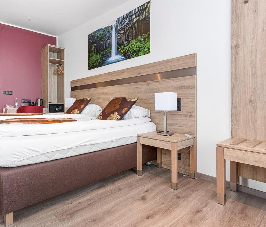 Hotel Duus by Keflavik Airport photo