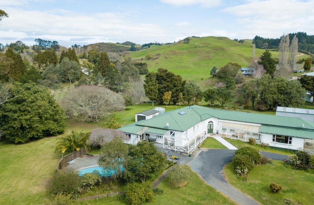 Exterior view, Poripori Homestead in Tauranga