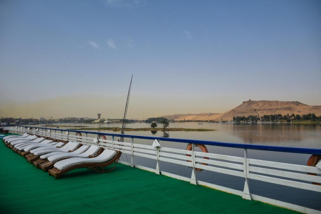 GTS Nile Cruise Luxor Aswan every monday from Luxor friday from Aswan photo