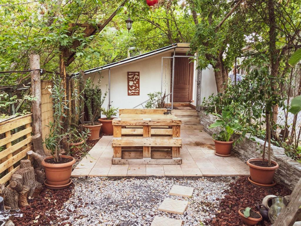 Otevan Guest House photo