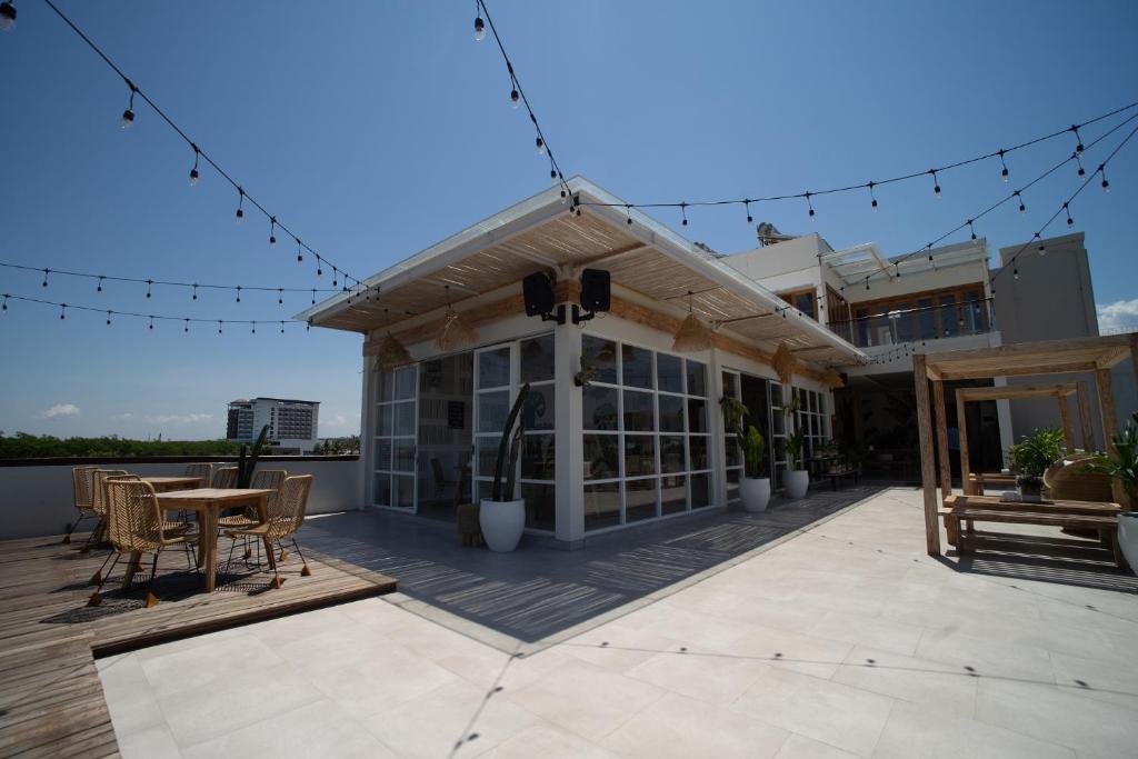 Bar/lounge