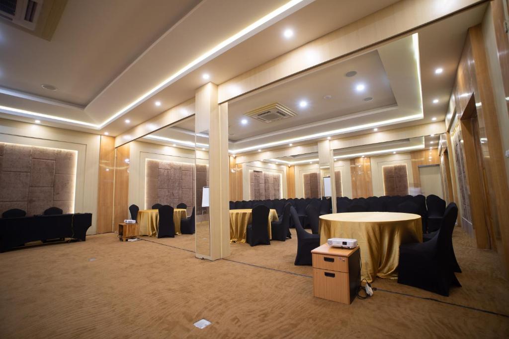 Meeting room / ballrooms