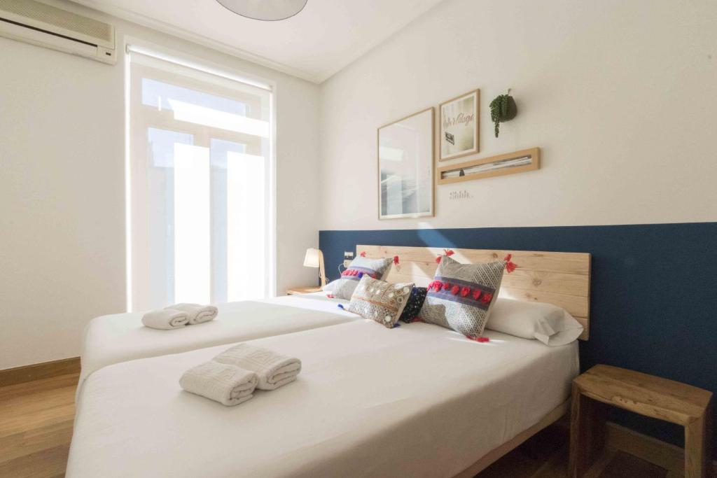 The Rentals Collection - Easo - 2