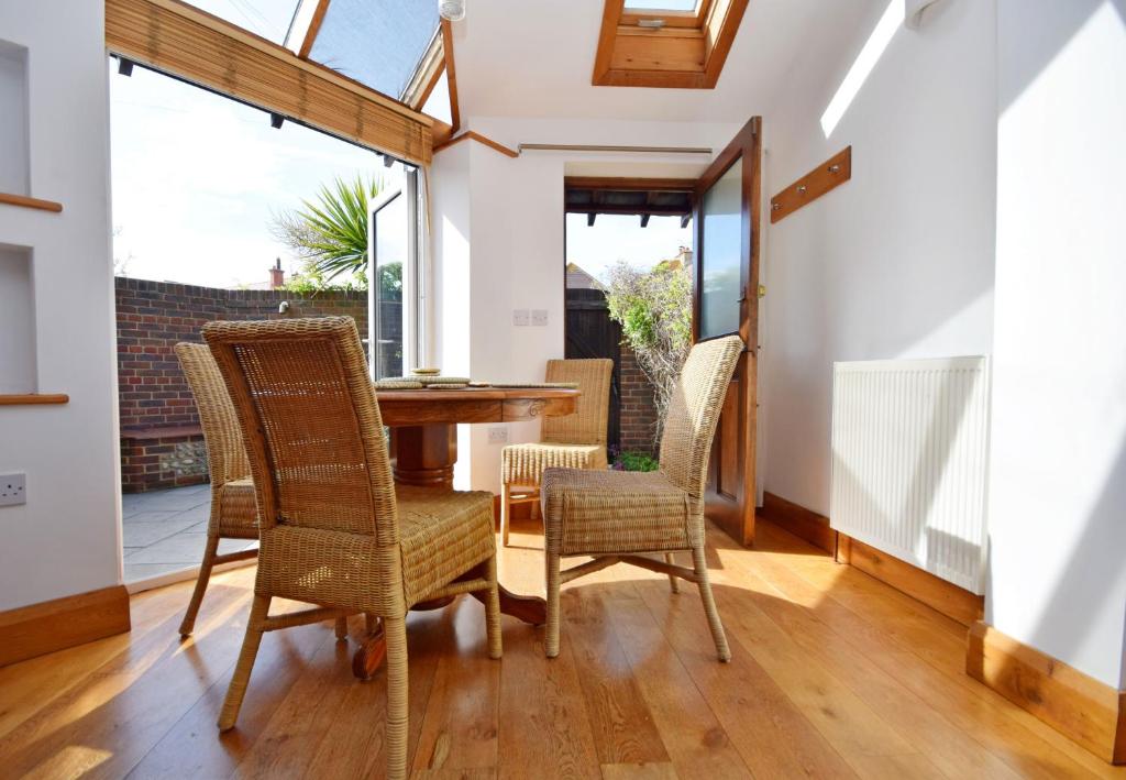 The Loft, Angmering-on-Sea photo 3