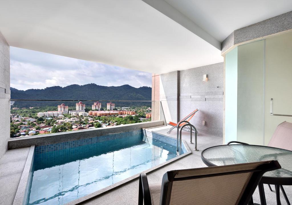 Balcony/terrace, Lexis Suites Penang in Penang