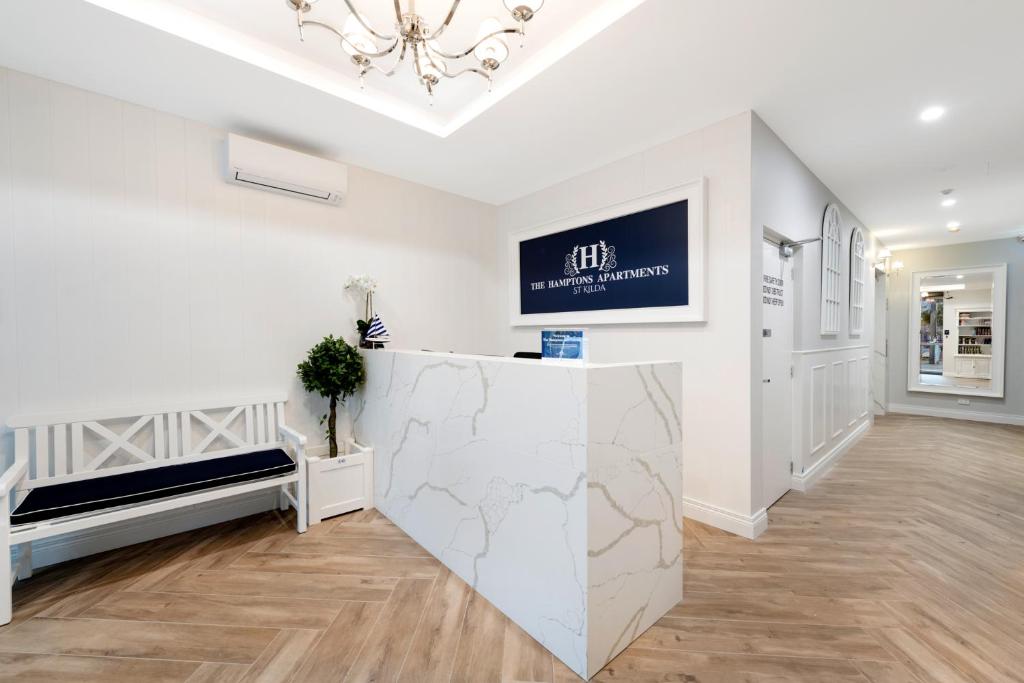 The Hamptons Apartments - St Kilda photo