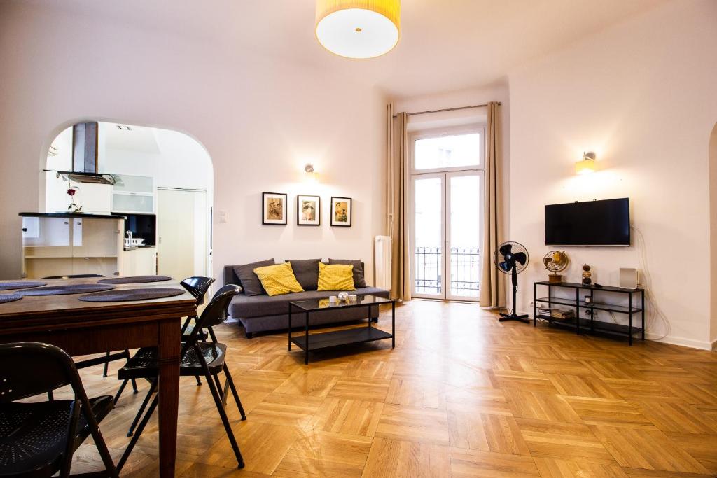 Kopernika Srodmiescie Apartment 전경