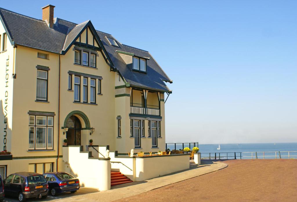 Boulevard Hotel Scheveningen — Hotel in The Hague