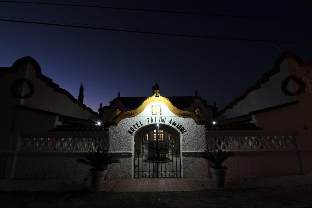 Hotel FATVIAL 4 de Abril photo