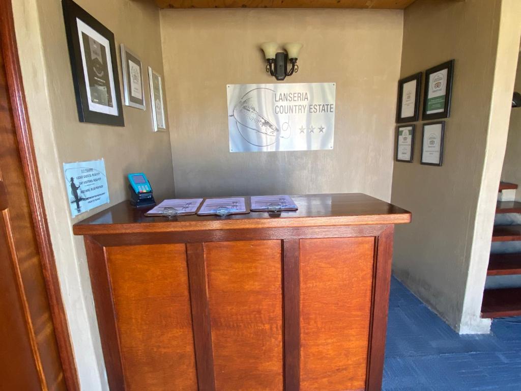 フロント・ロビー