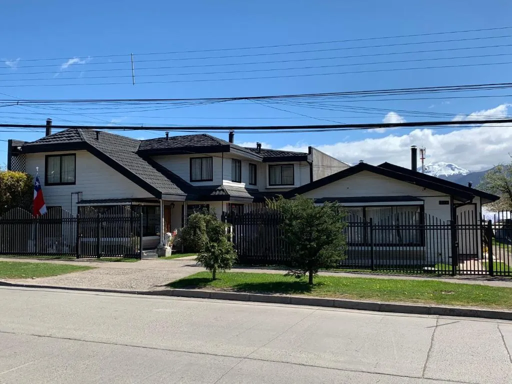 Hostal Español Coyhaique，位于科伊艾科的酒店