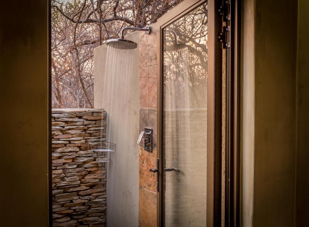 Ukuthula Bush Lodge photo