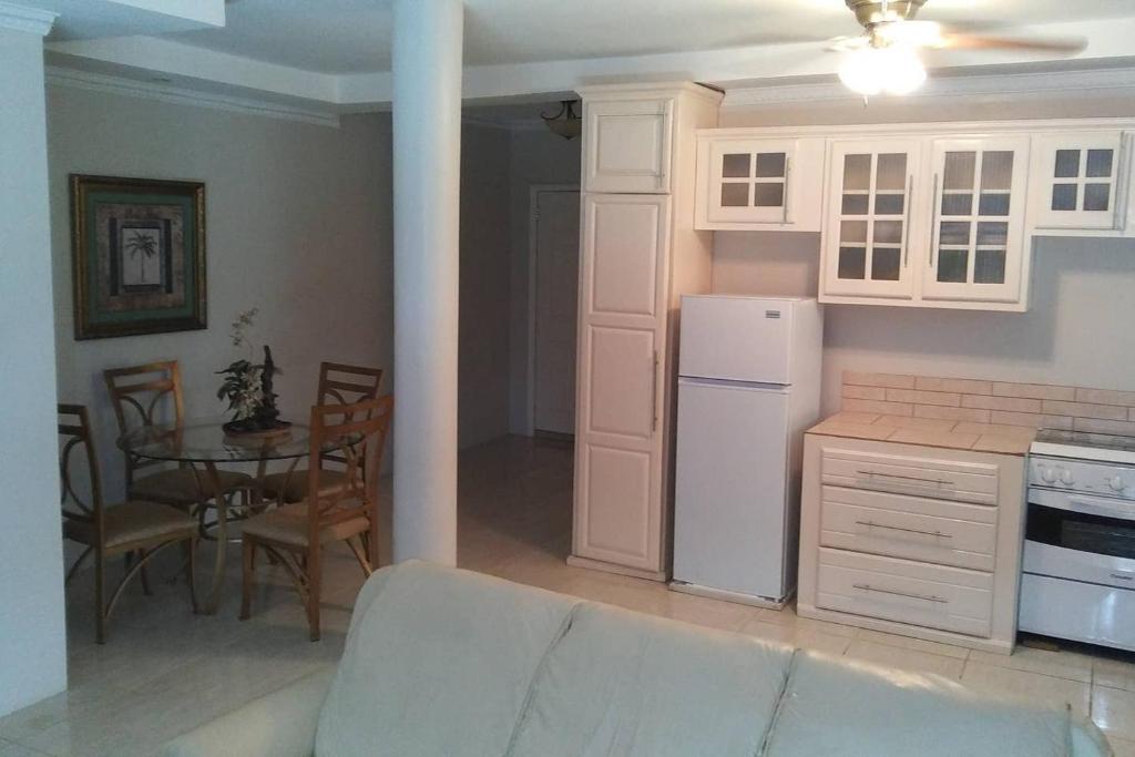 Apartments for Rent, Guyana price from 21 of Hotels