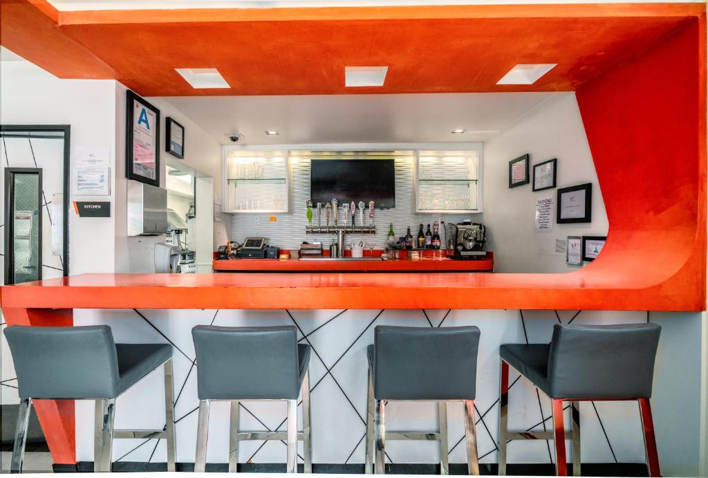 Bar/lounge