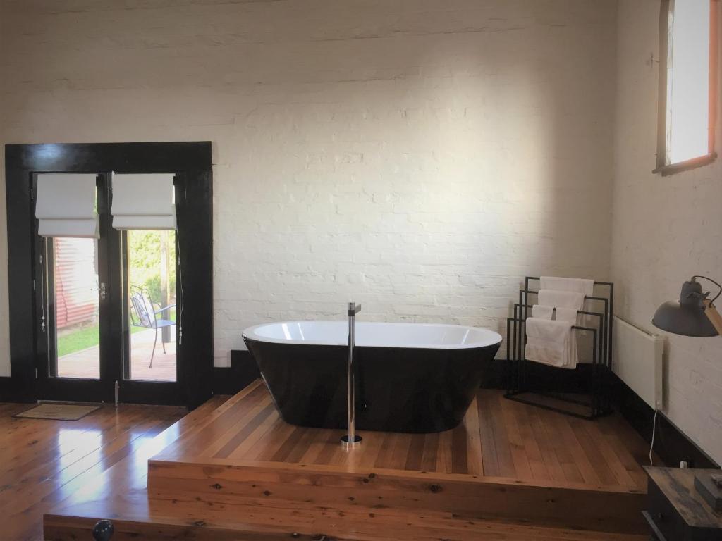 1888 Oxley B&B photo