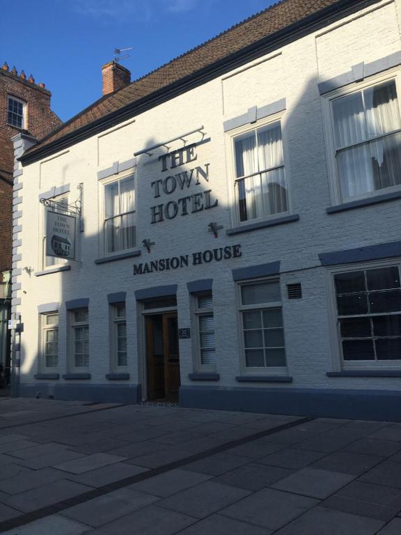 The Town Hotel photo