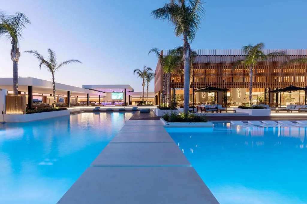 D' Andrea Lagoon All Suites - Adults Only, Hotel in Marmari