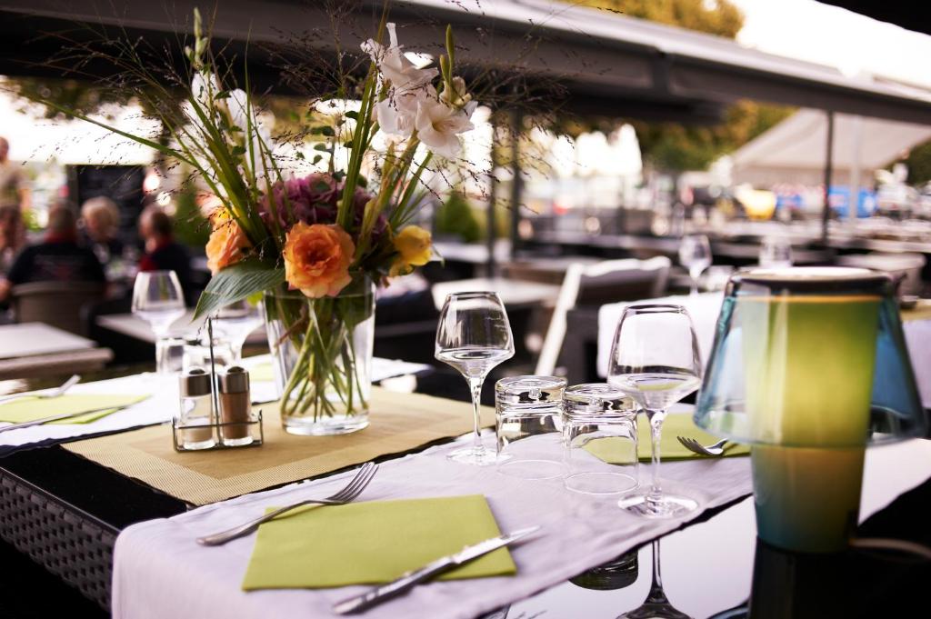 Cristal Hotel Restaurant photo