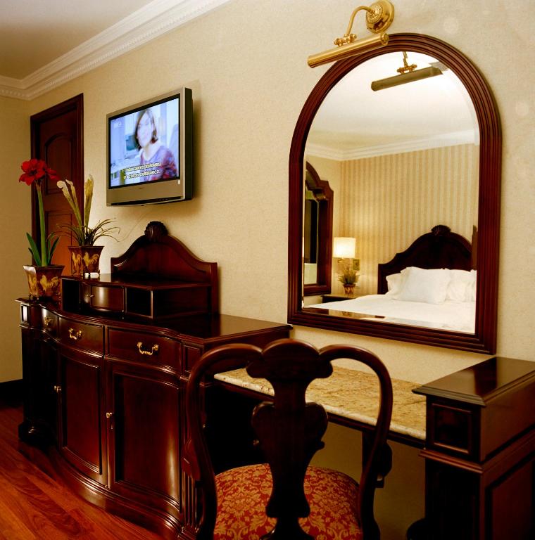 The Green Park Hotel Boutique photo