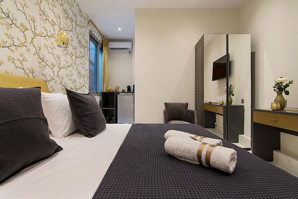 Athens Imperial Suites - Luxury Living photo
