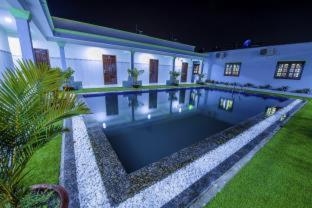 Khách sạn Nguyên Toàn