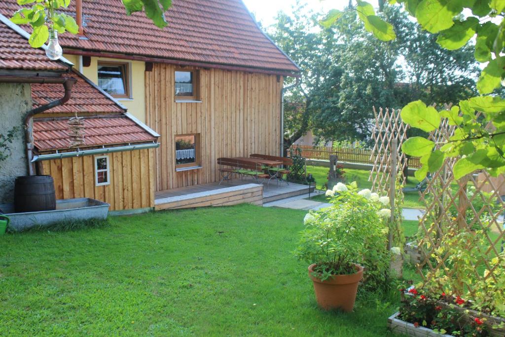 AnNo Ihre Wohlfühloase mit Garten in Klingenbrunn