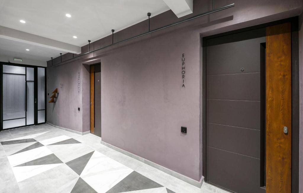 Olvios Luxury Suites photo