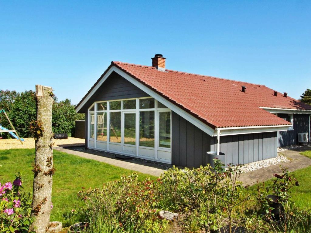 6 person holiday home in Hemmet