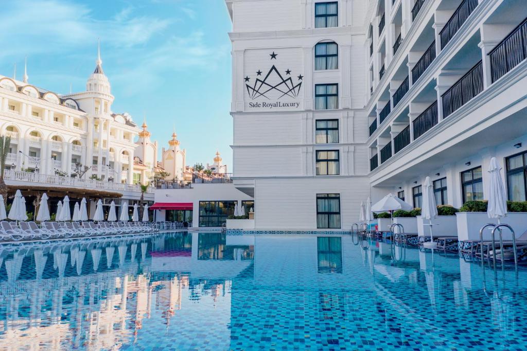 スイミングプール