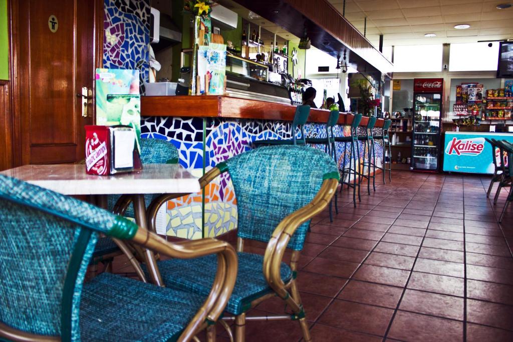 Apartamentos Playamar — Restaurant & bars in Benidorm, Valencian Community