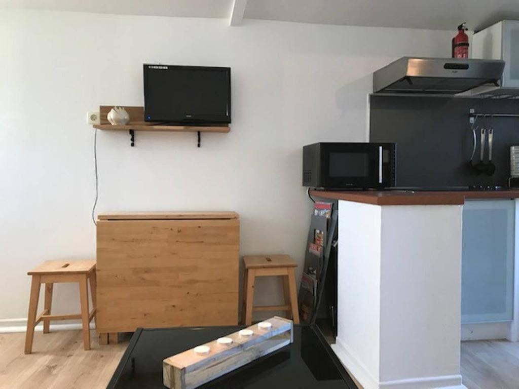 Studio indépendant près cap canaille avec terrasse - 4