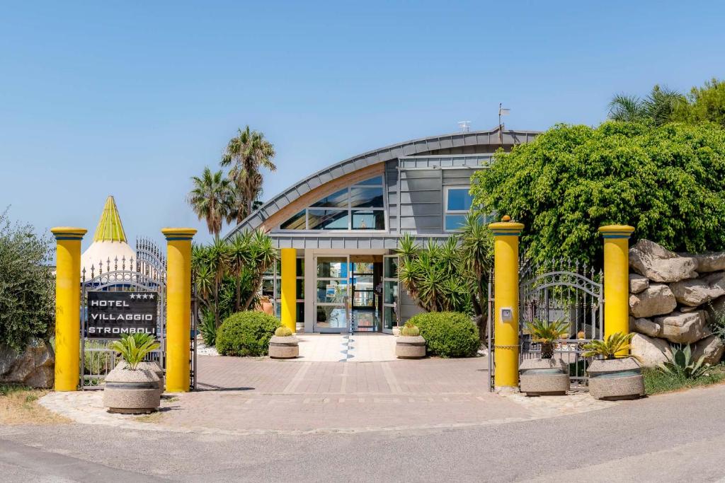 Hotel Villaggio Stromboli — Obiekt in Ricadi, Kalabria