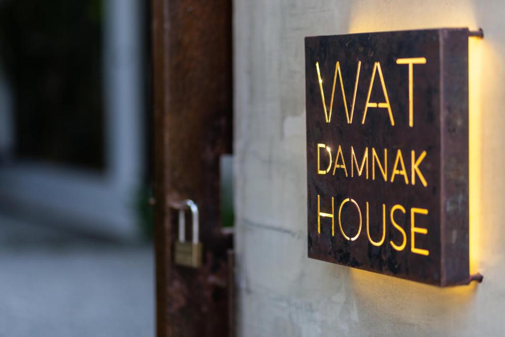 Wat Damnak House photo