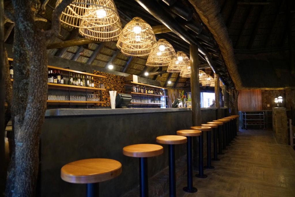Pub/Lounge