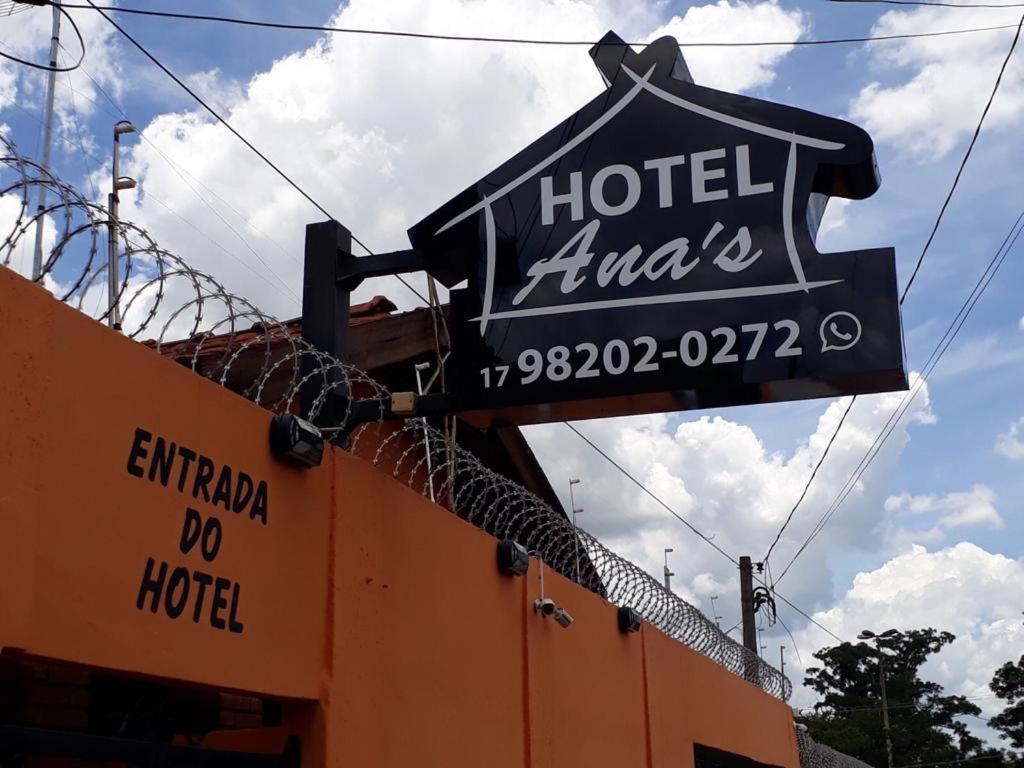 Hotel Ana's — Hotel in Barretos