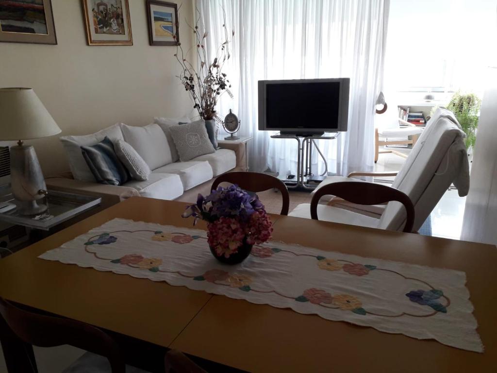 Apartamento en Edificio Vanguardia - 2
