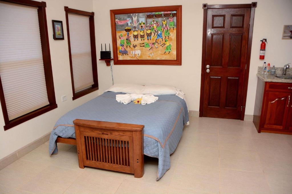 Belizean Nirvana photo