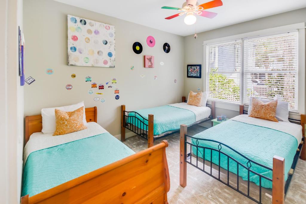 Duck Duck Goose, Santa Rosa Beach