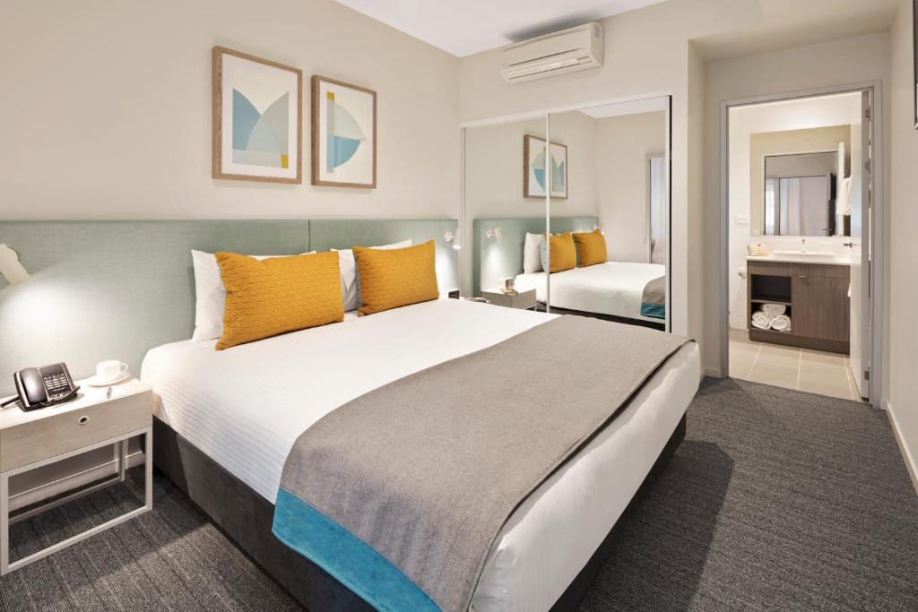 Brisbane Pet Friendly hotels Book at
